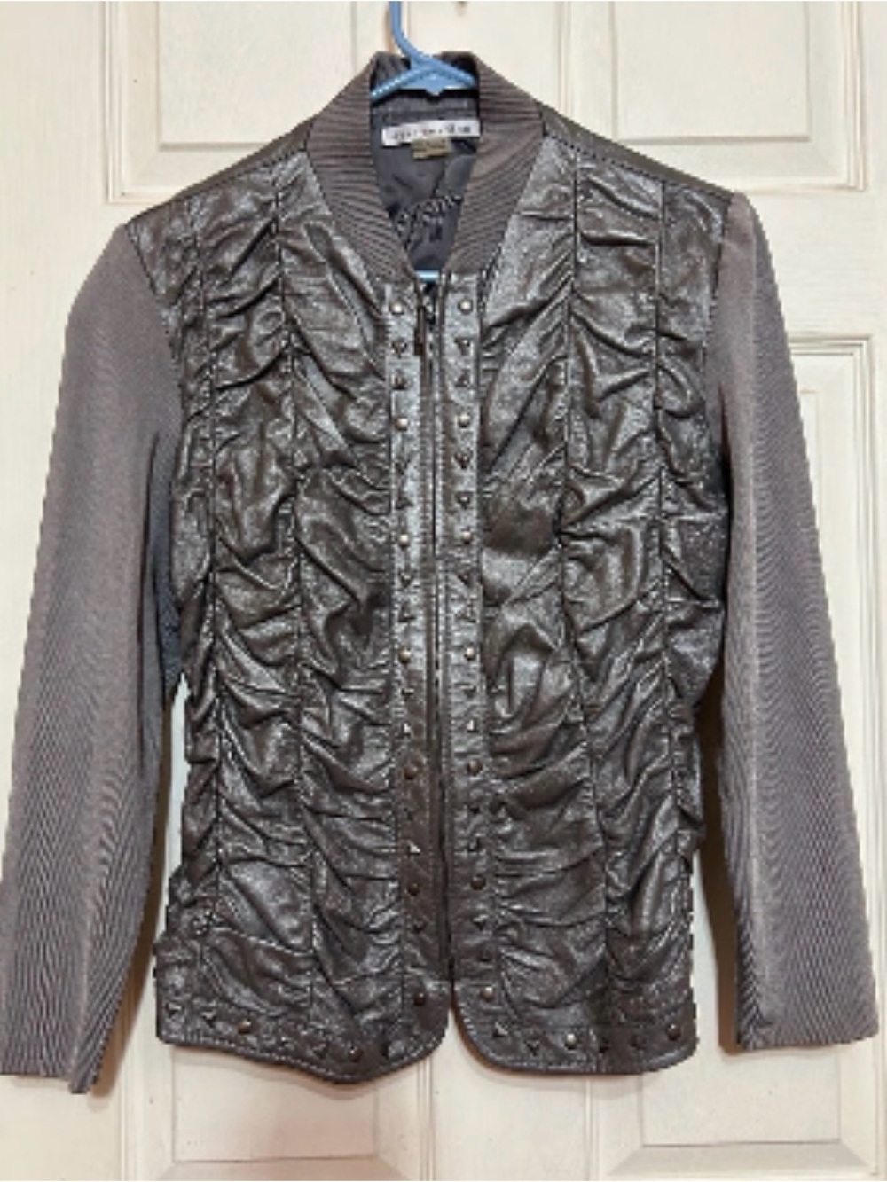 Peter Nygard Size Large Metallic Grey Silver Ruffled Leather Zip Bomber Jacket